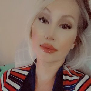 Meet your Posher, Lindsey